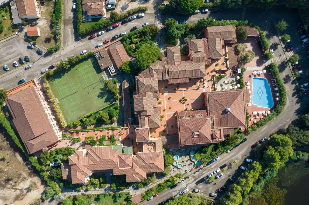 Nicolaus Club Torre Moresca Орозей Екстер'єр фото