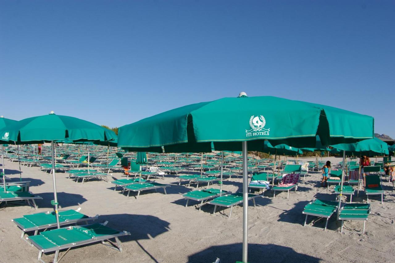 Nicolaus Club Torre Moresca Орозей Екстер'єр фото